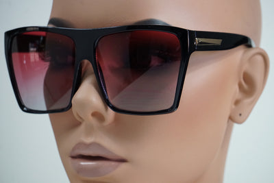 7033